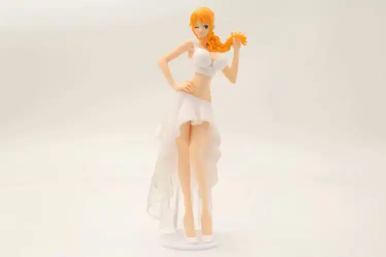 海贼/航海王 lew系列 婚纱娜美 闪光花嫁白/黄 盒装手办