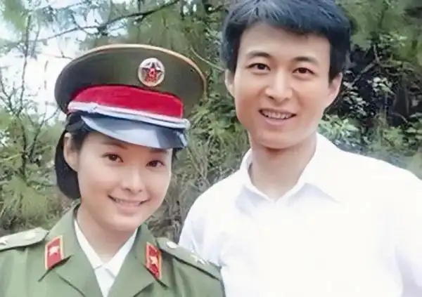 徐威花800万在北京买下两套四合院送给袁立你不想拍戏我养你