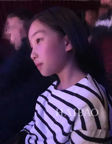 高晓松十岁女儿腿长颜值高超级会穿衣