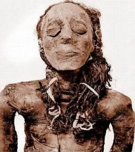 3000多年前的女性木乃伊出土竟有呼吸会说话