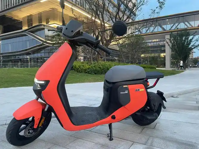 九号电动车f90电动车颜值天花板