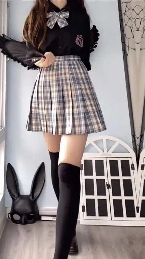 jk服配短袜,可以说是绝配了.#换装秀