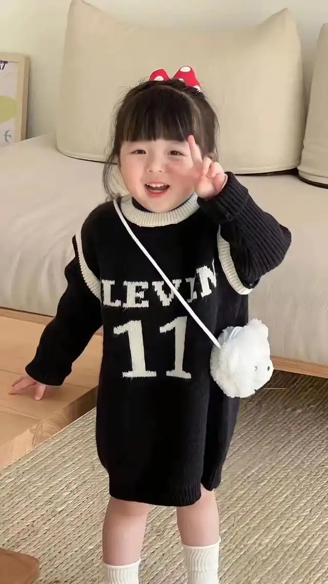 丸子妹手机壁纸,宝贝是真的可爱