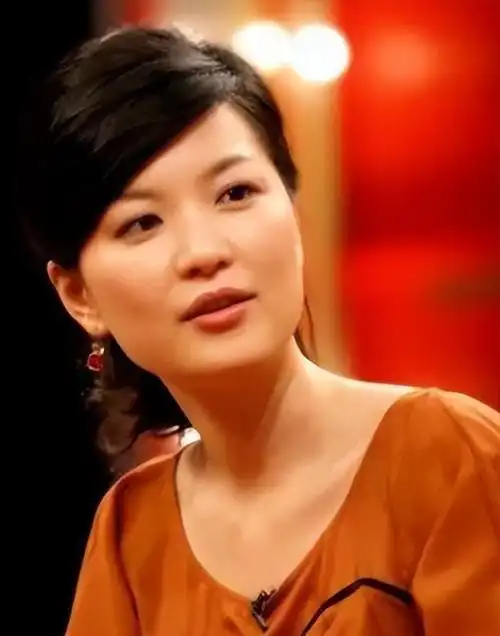 46岁的陈蓉低调现身,她终究是为自己的"虚荣"付出了代价|演员|电影