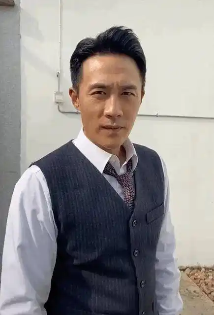 杜淳最新视频曝光,没有美颜滤镜怎么老了这么多,他也才39岁