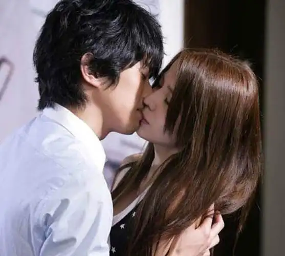 王心凌的老公是哪个 王心凌的感情史丰富