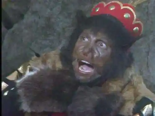 有二百七十岁高龄,也是个得道高僧,因一时贪念,想侵吞唐僧的锦襴袈裟