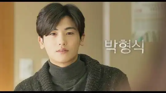 两束光937385的剧照