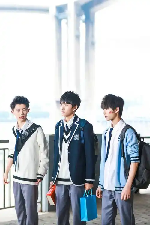 tf家族网剧《念念》开播 正能量少年青春获好评_手机搜狐网