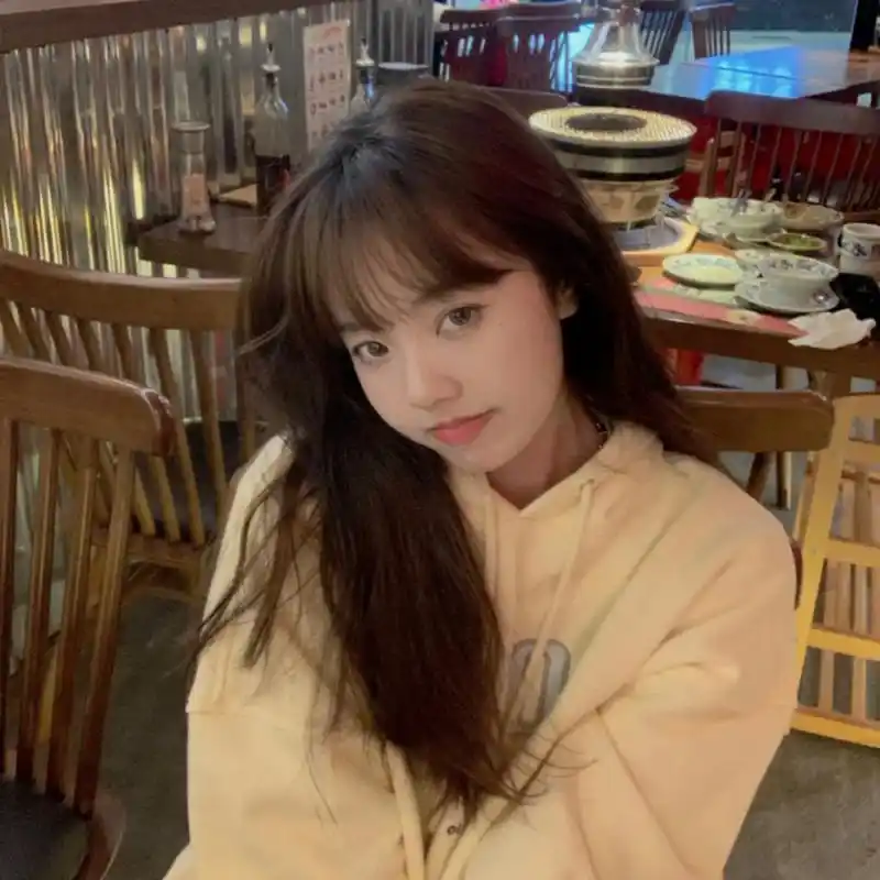 女生头像/we chat36 92文案: 十六岁的时候 带着满身的茉莉花香 和