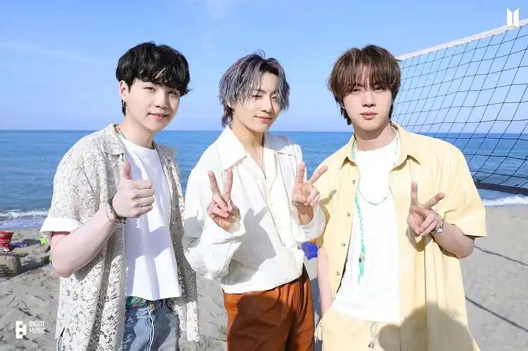 物料搬运丨防弹少年团butter实体专概念照花絮进来流kiu水