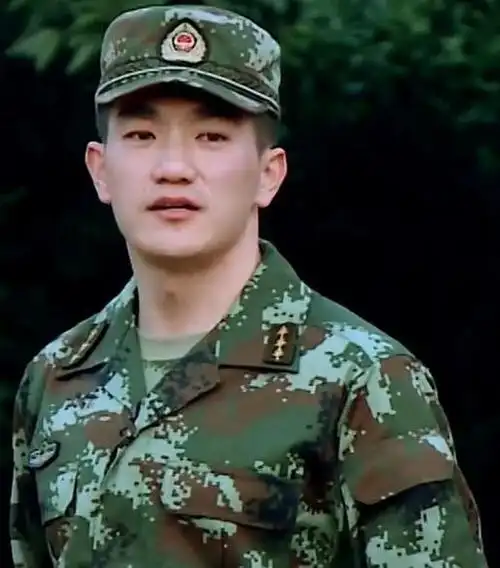 何捷被问张馨予移情别恋怎么办?他说出3个字,网友:是个好榜样