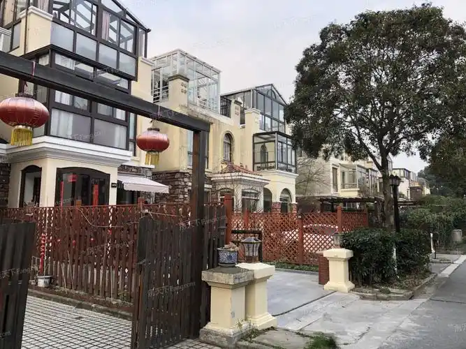 【上海月亮河碧园别墅小区,二手房,租房】- 上海房天下