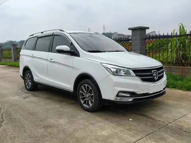 宝骏730七座,1.5t自动挡,2020年12月 - 抖音