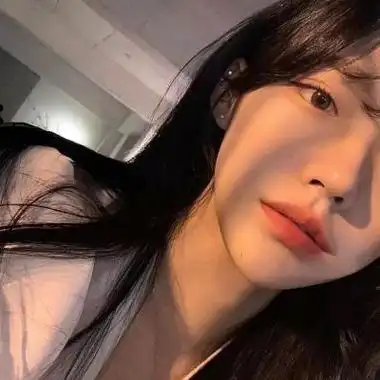 正脸女生头像干净高清好看的女生头像正脸干净