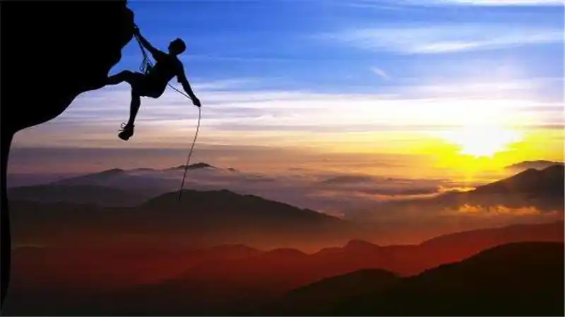 不忘初心砥砺前行的意思是什么