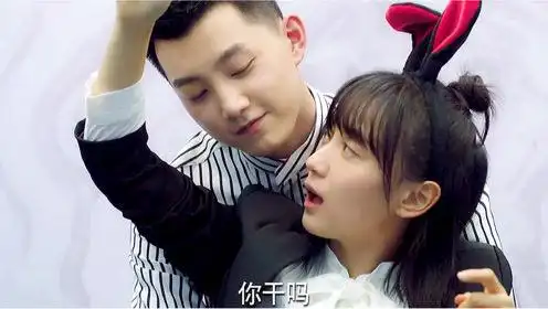 追球:齐景浩颜晓希两人电梯里缺氧