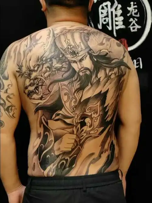 俺家诸葛亮纹身#我的纹身分享  #沈阳纹身  #纹身刺青  #诸葛亮纹身