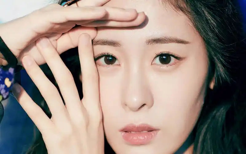 张碧晨性感妩媚写真高清电脑桌面壁纸-大陆明星-壁纸下载-美桌网