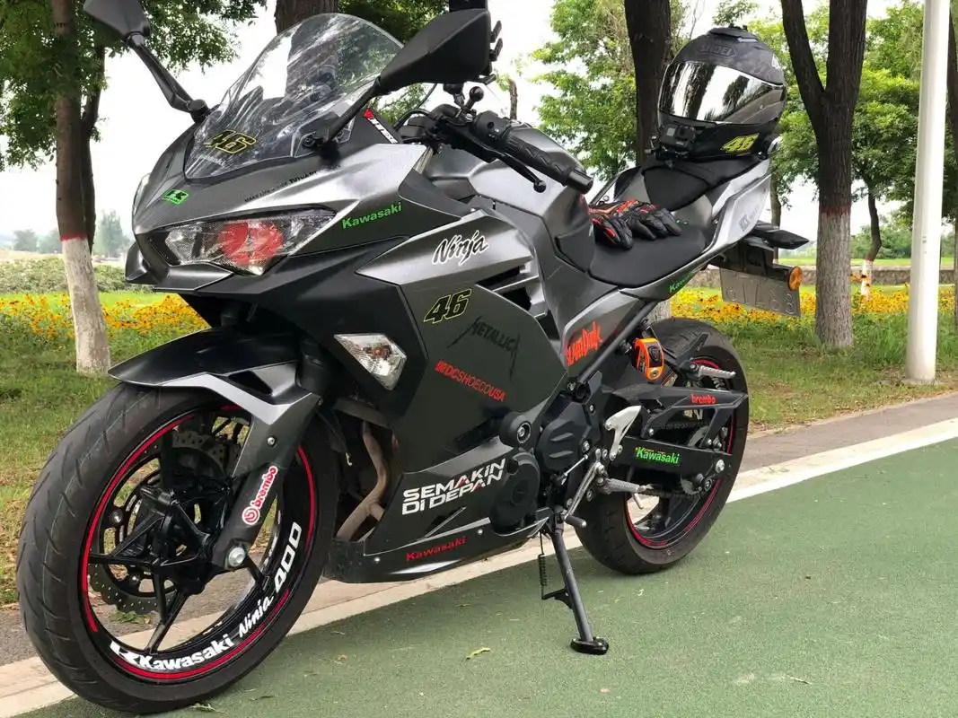 陪伴3年的座驾川崎ninja400 川崎ninja忍者400摩托车kawasaki,20款