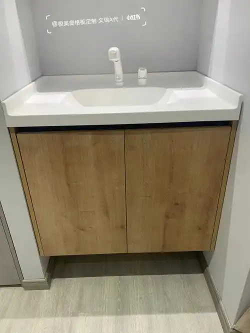 杜邦可丽耐雪白色一体盆