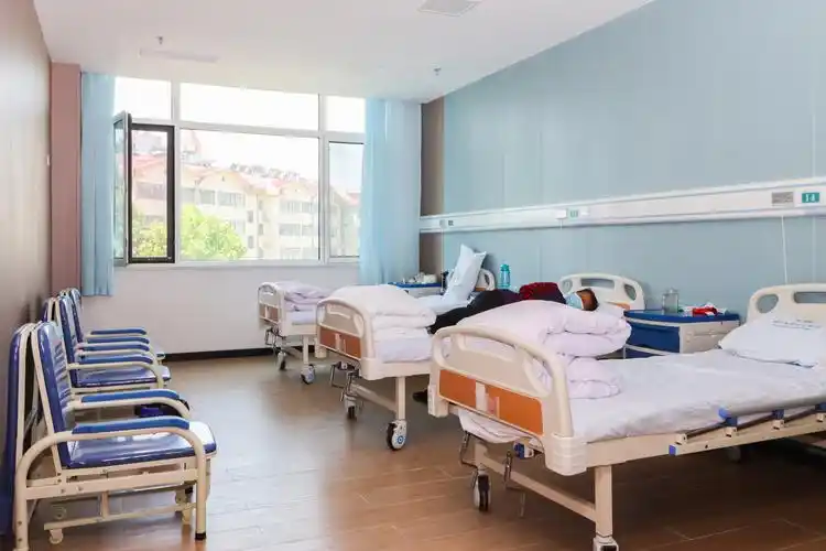 潍坊光明眼科医院