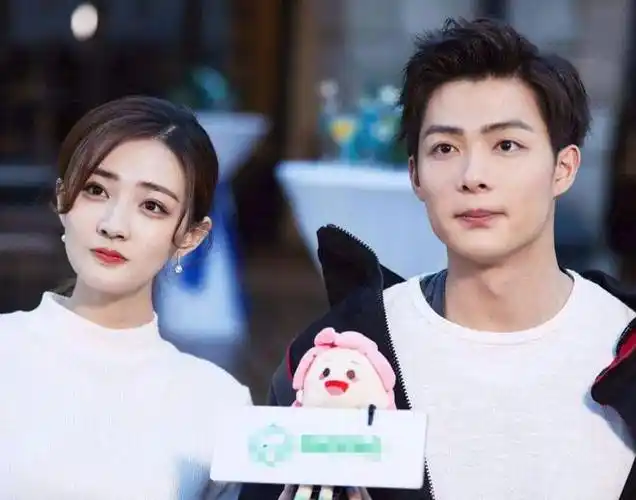 安崎内娱小太妹?|大s|徐璐|汪小菲|胡歌老婆_网易订阅