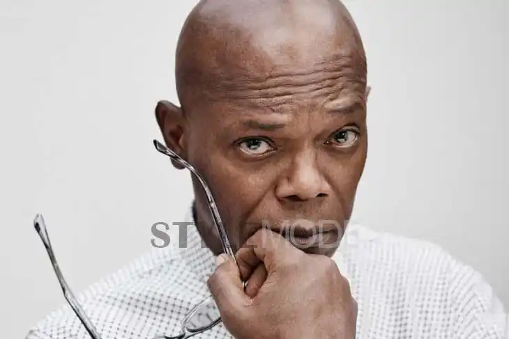 1. samuel l. jackson 演员.