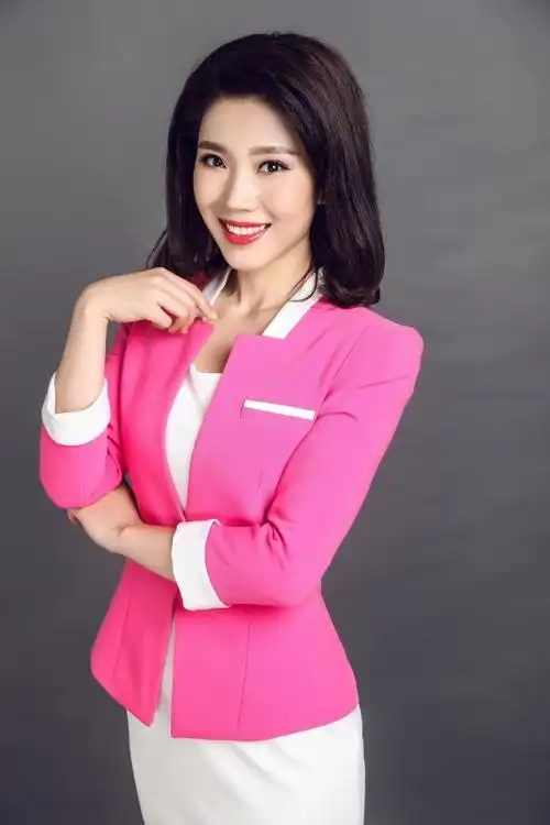 清远广播电视台主持人 樊甜琪清远广播电视台主持人 李静芝清远广播