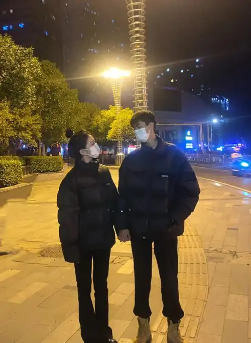 5g入冬170186冬天的第一套情侣装