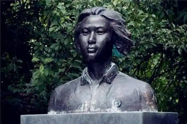 比江姐,刘胡兰死得更惨的女杰林心平,有哪些悲壮英雄事迹?