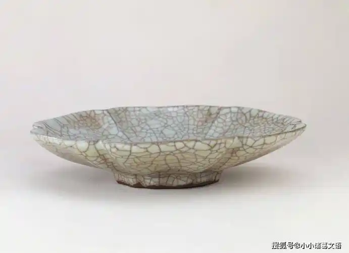 宋代哥窑瓷器真品特征和鉴定方法