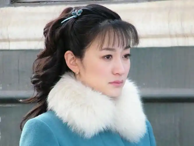 《来不及说我爱你》高清唯美剧照【122p】