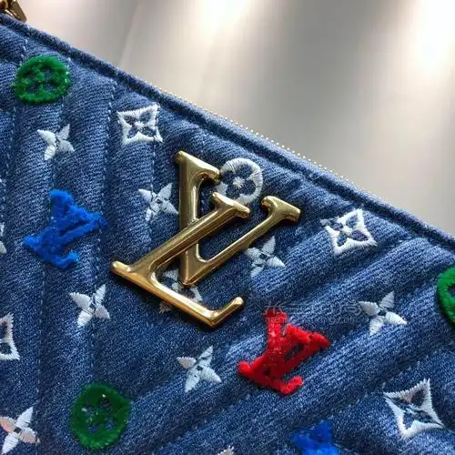 lv路易威登19年newwave拉链牛仔布手拿包m67538新款蓝色帆布newwave