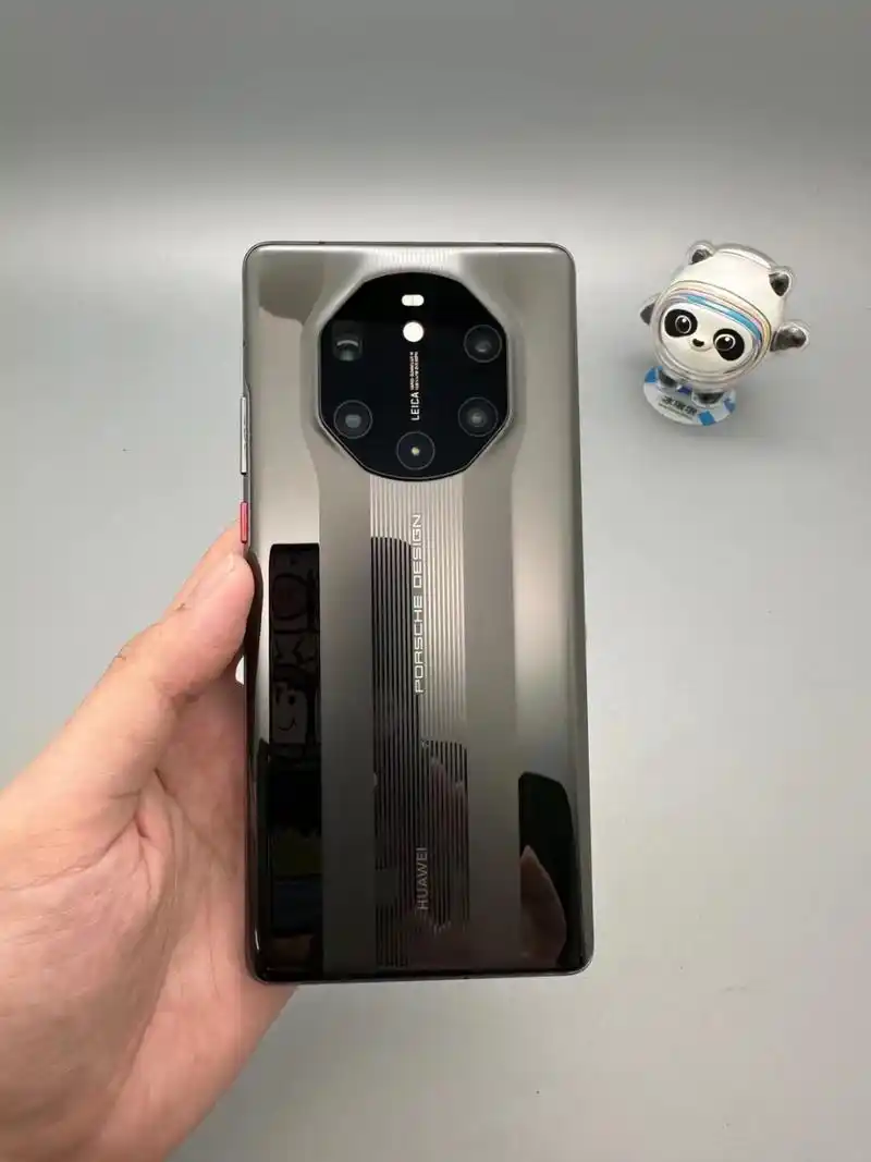 华为mate40rs保时捷典藏版 内存:12 512g,版本:国行/双卡5g 颜色:陶瓷