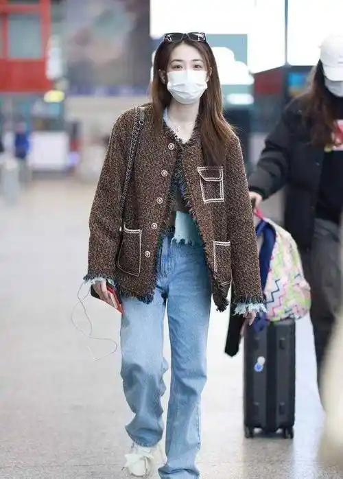 原创徐璐又把小香风穿出时髦范配牛仔裤洋气减龄太会穿了