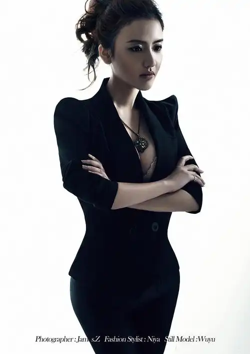 型. 瑜 |摄影|人像摄影|cghuanlan - 原创作品 - 站酷 (zcool)