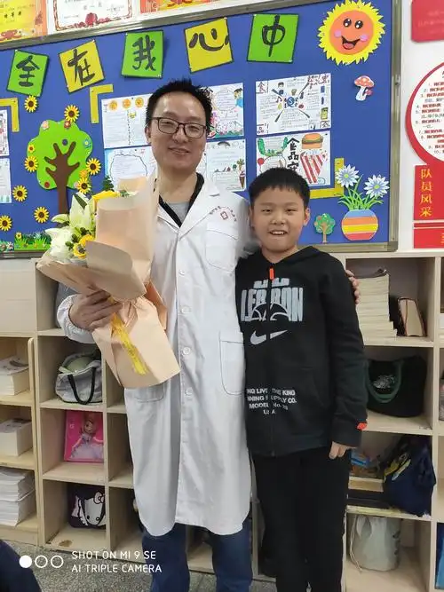 医生爸爸进课堂,让知识保驾健康