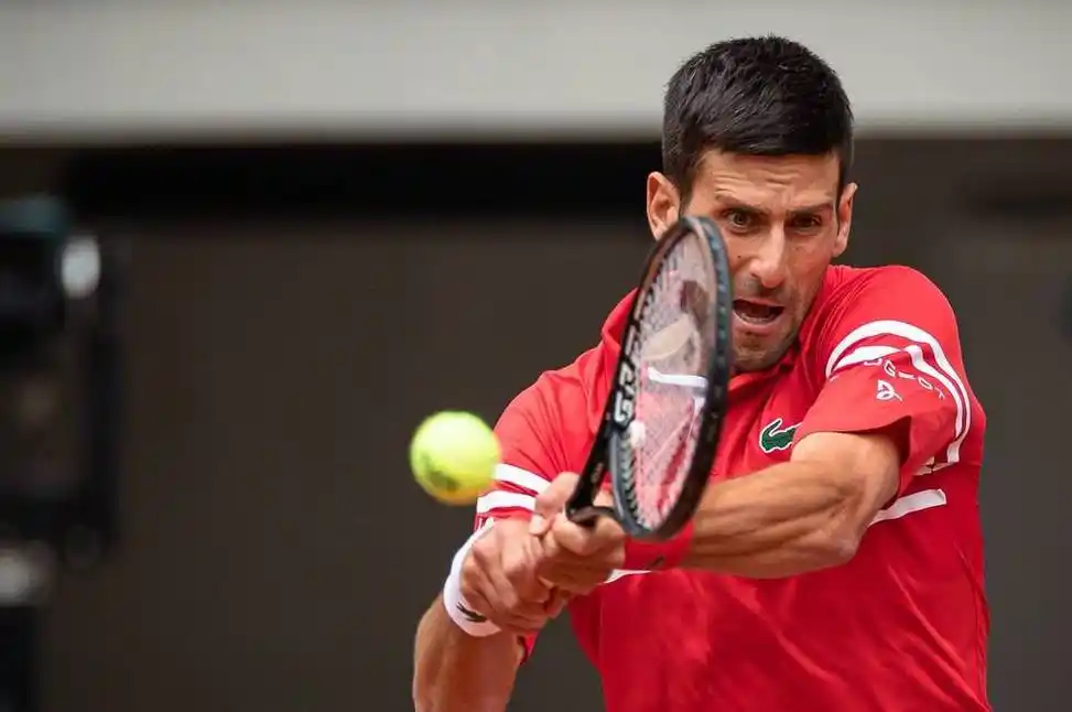 伟大的胜利!德约科维奇2-0阿尔卡拉斯,夺得巴黎奥运冠军