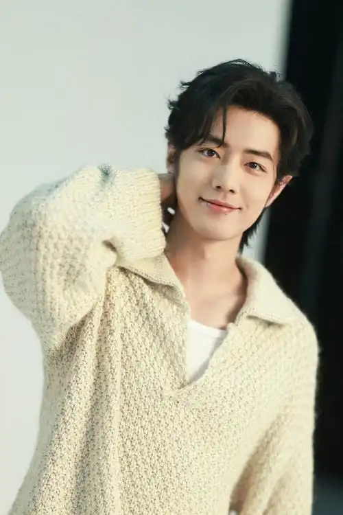 肖战穿白毛衣似雪如光##肖战工作室兑现千万粉丝福利##拾趣计划