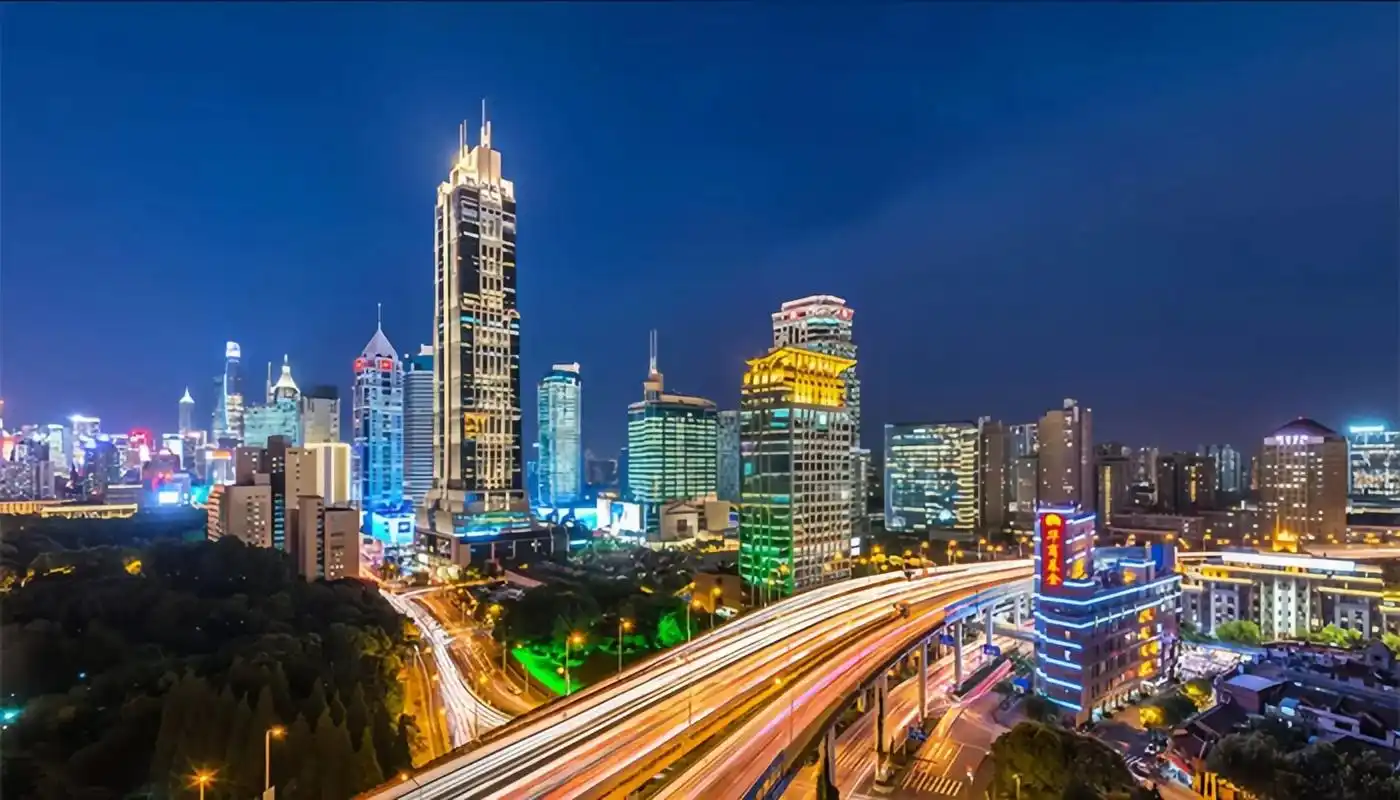 香港新世界大厦03地铁上盖07写字楼出租.