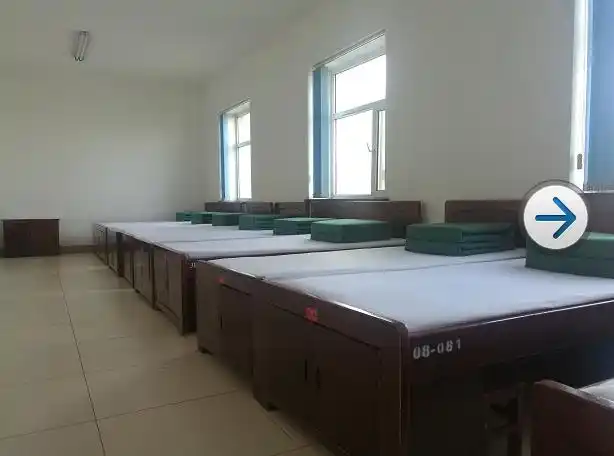 边防和山鹰突击队集训大队队长反映,兵源预储班学生在新兵集训期间