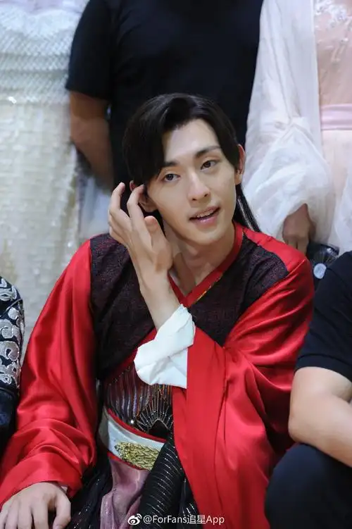 喜欢杨紫邓伦合作的剧.喜欢我们的大香蜜