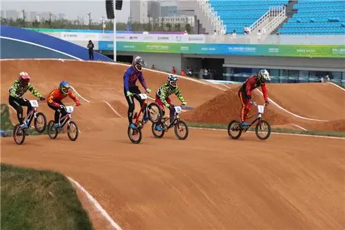 十四运会小轮车项目测试赛在秦汉新城开赛