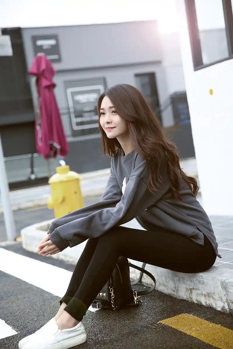 淘女郎网红模特拍摄女装 广州服装模特淘宝摄影拍照 广州女装模特拍照