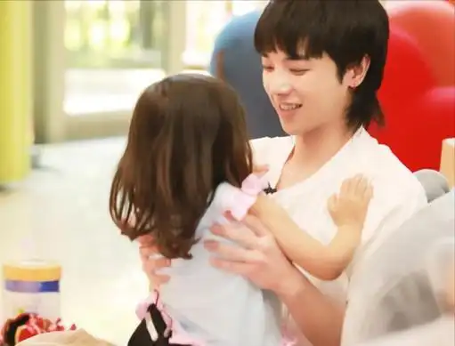 回顾被邓紫棋写进歌里的3个男人林宥嘉被骂得最惨