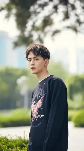 手机壁纸唐晓天