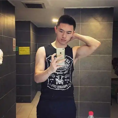 成熟男头像图片真实照片