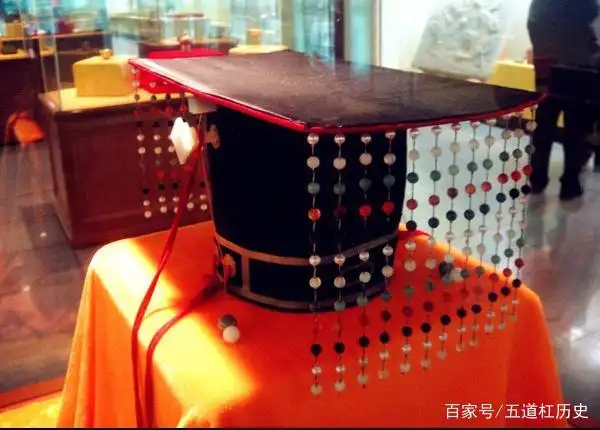 汉代韵味十足的冠冕,其中有这些规矩!