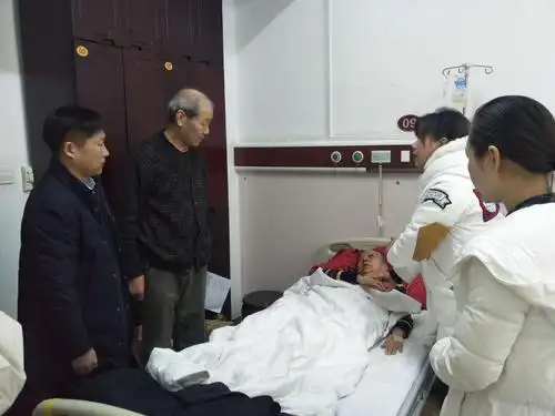 【党派我来的】慰问党员送温暖,组织关怀暖人心